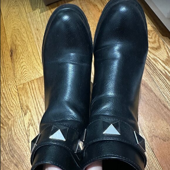 Ankle Platform Boots - Picture 3 of 3